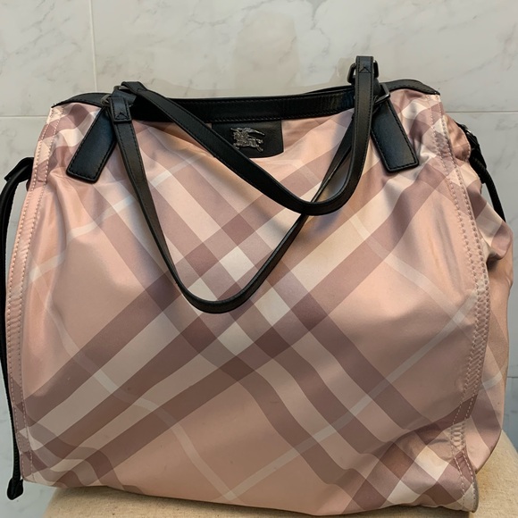 Burberry bag, good condition - Picture 1 of 12